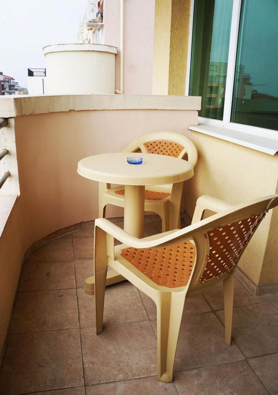 Dom-El Real Apartments In Sea View Complex Sveti Vlas Bagian luar foto